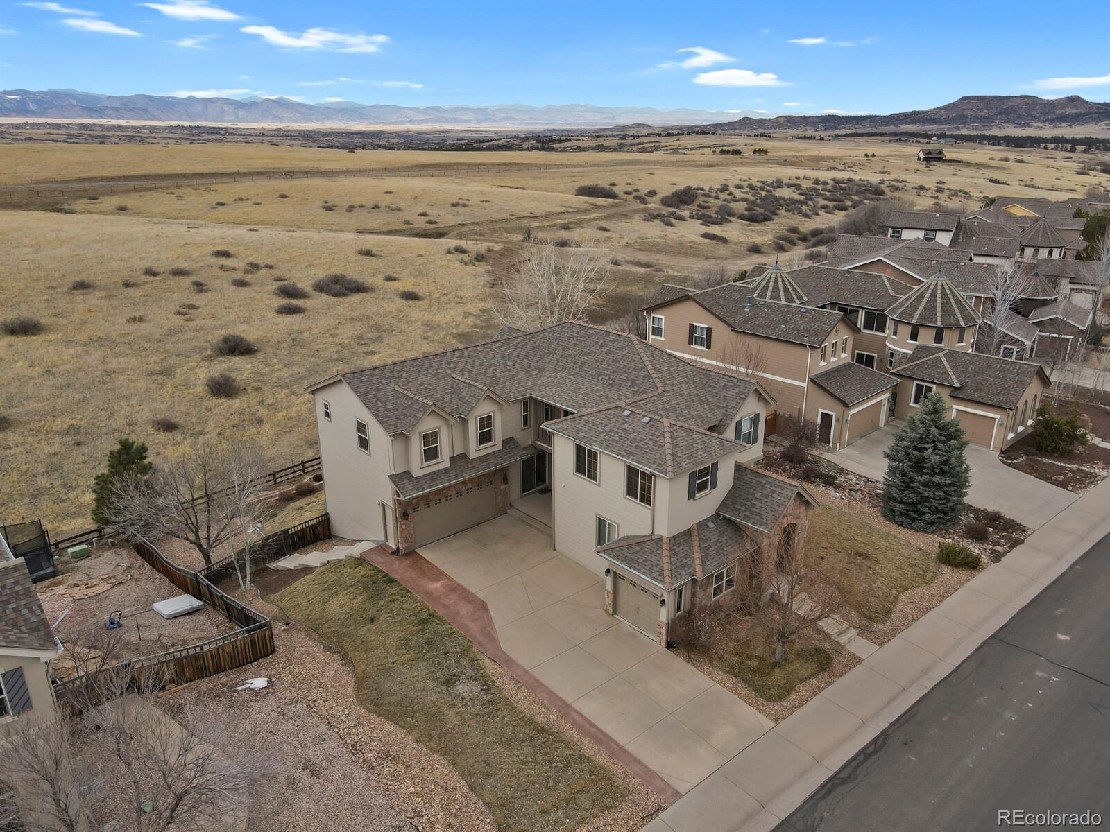 2933 Breezy Lane