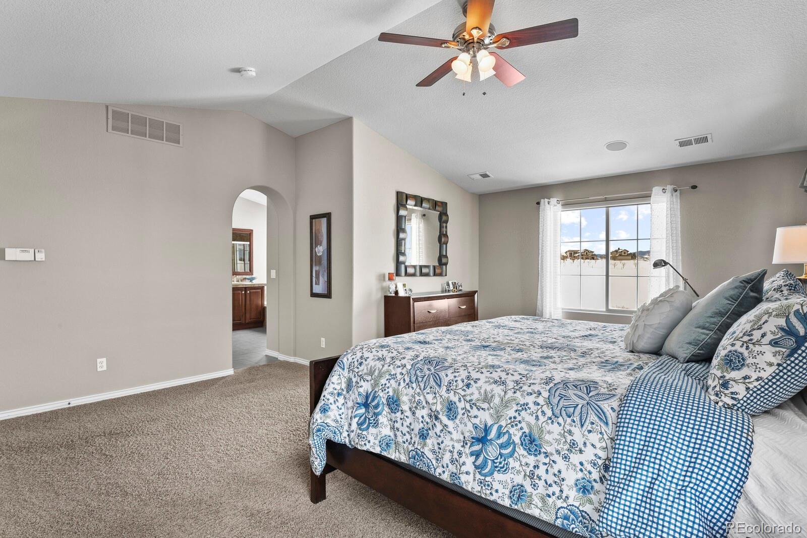 2933 Breezy Lane