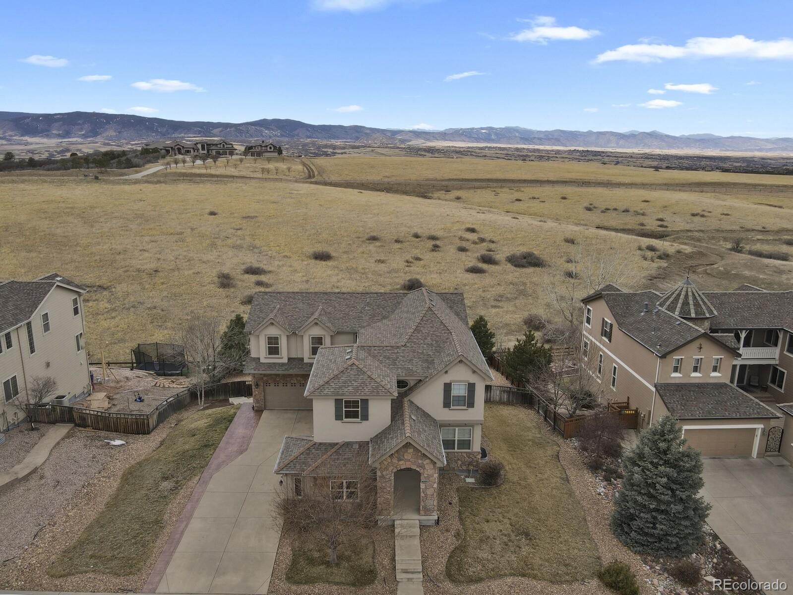 2933 Breezy Lane
