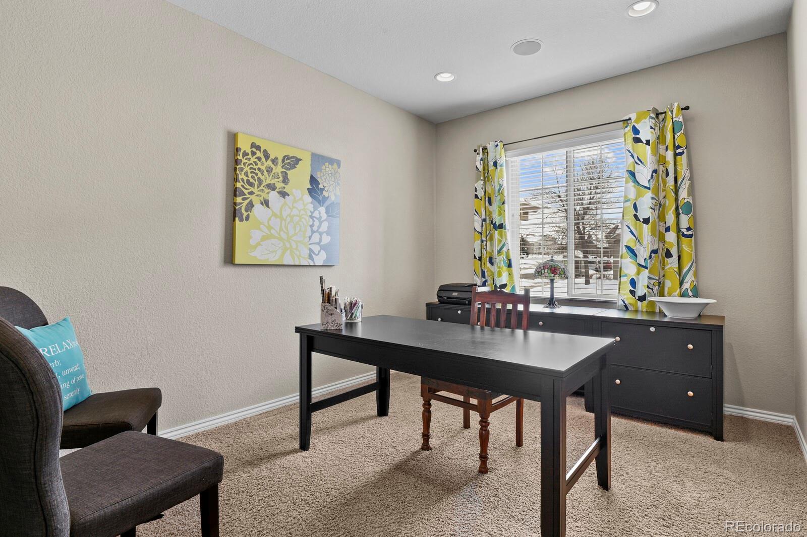 2933 Breezy Lane