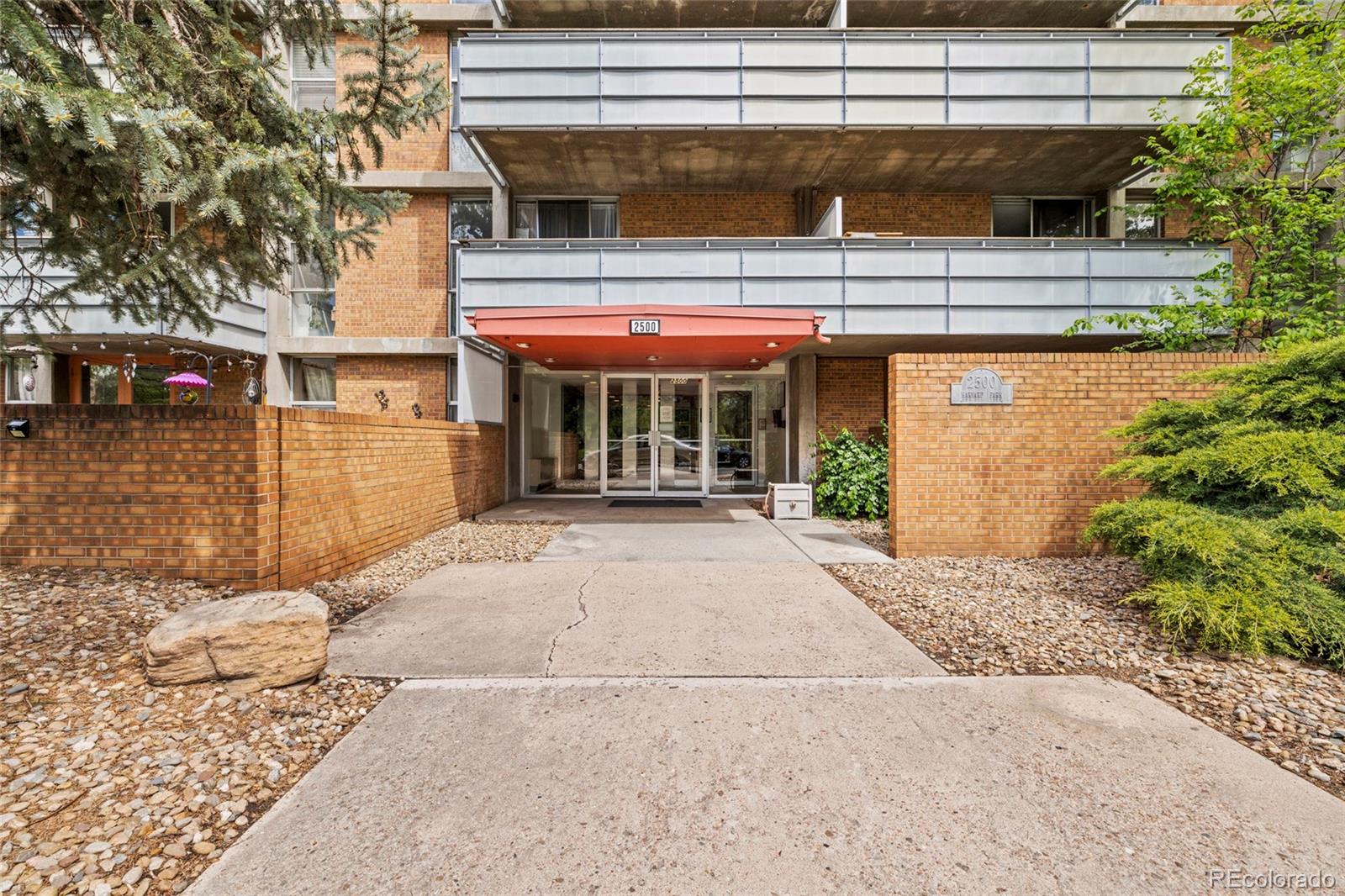 2500 S York Street Unit: 114