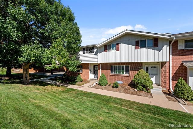 9211 E Oxford Drive