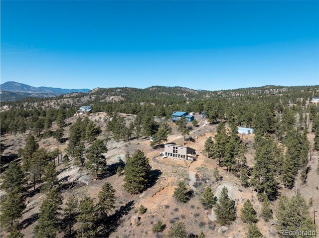 784 Crestridge Road