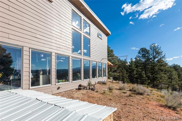 784 Crestridge Road