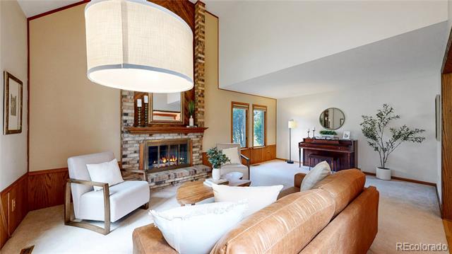 5770 Oak Creek Lane