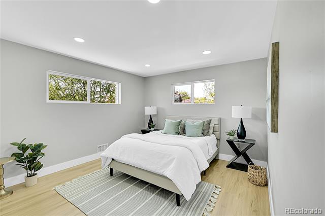 7634 Navajo Street
