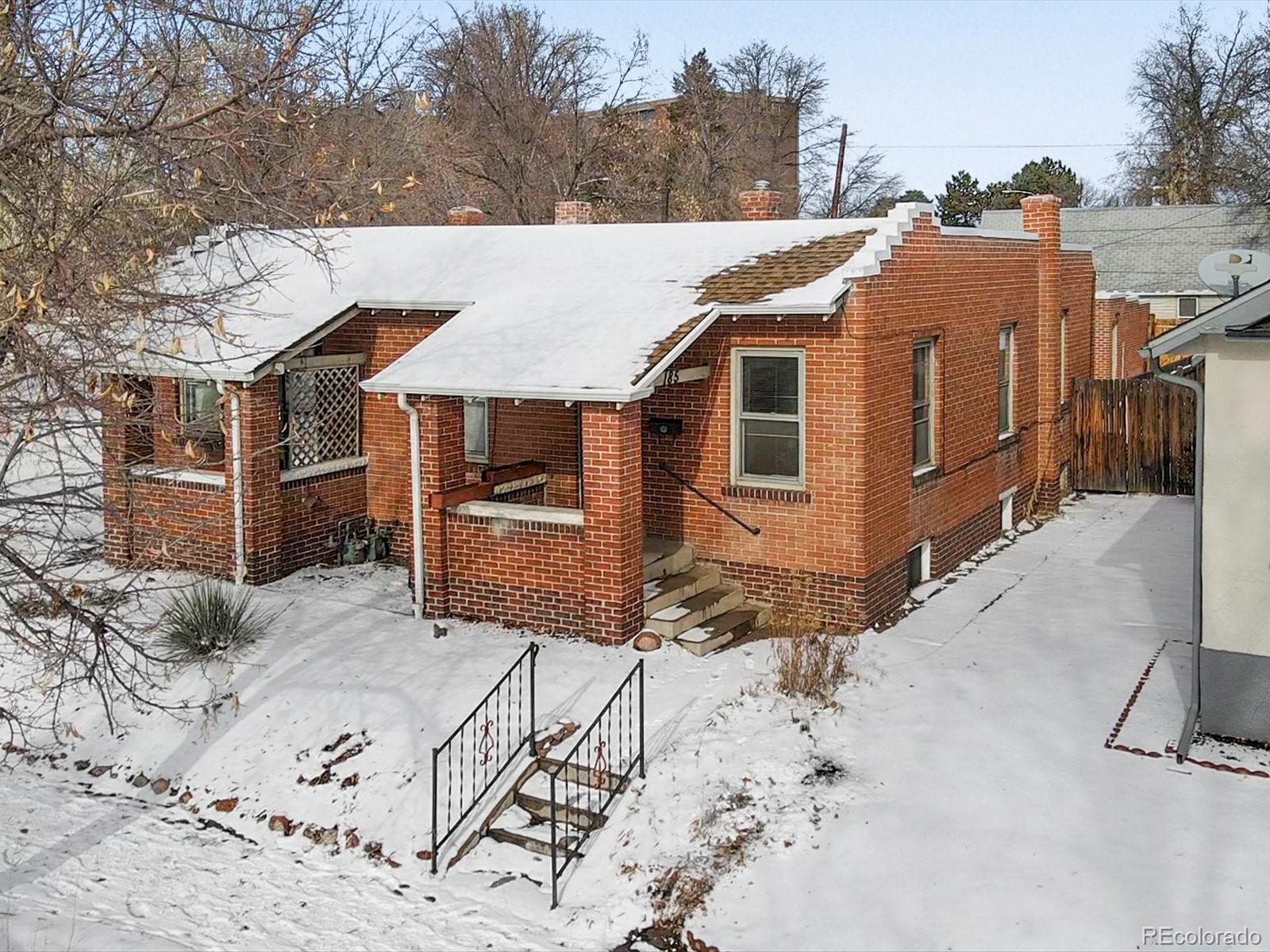 185 W Archer Place
