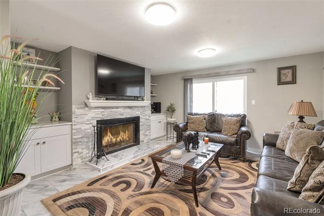 1200 S Monaco St Parkway Unit: 7
