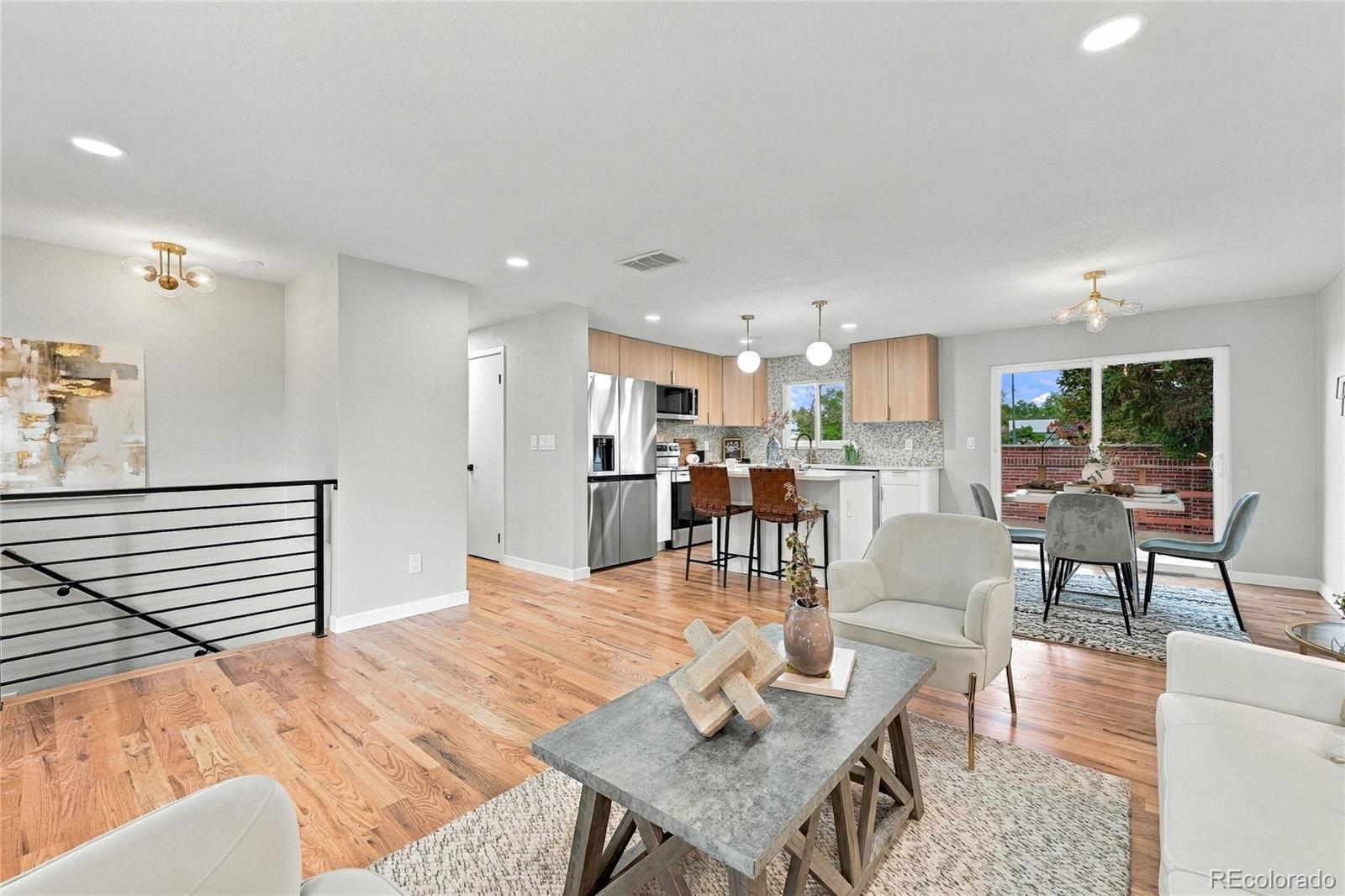 5041 W 71st Place