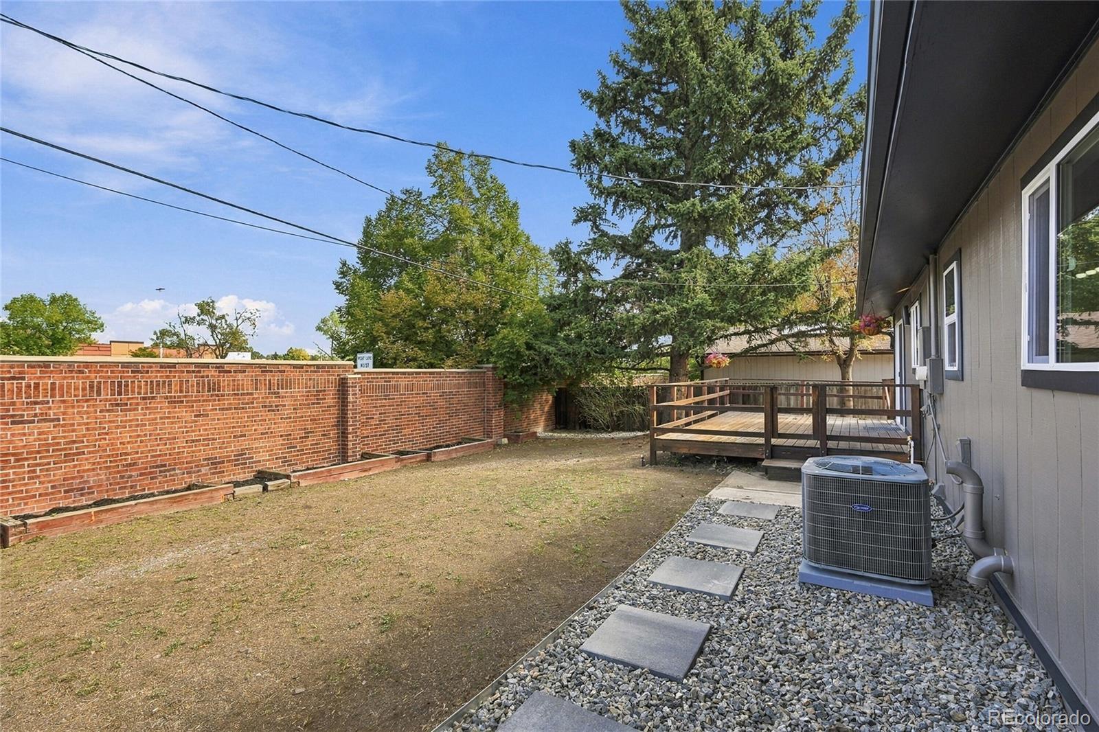 5041 W 71st Place