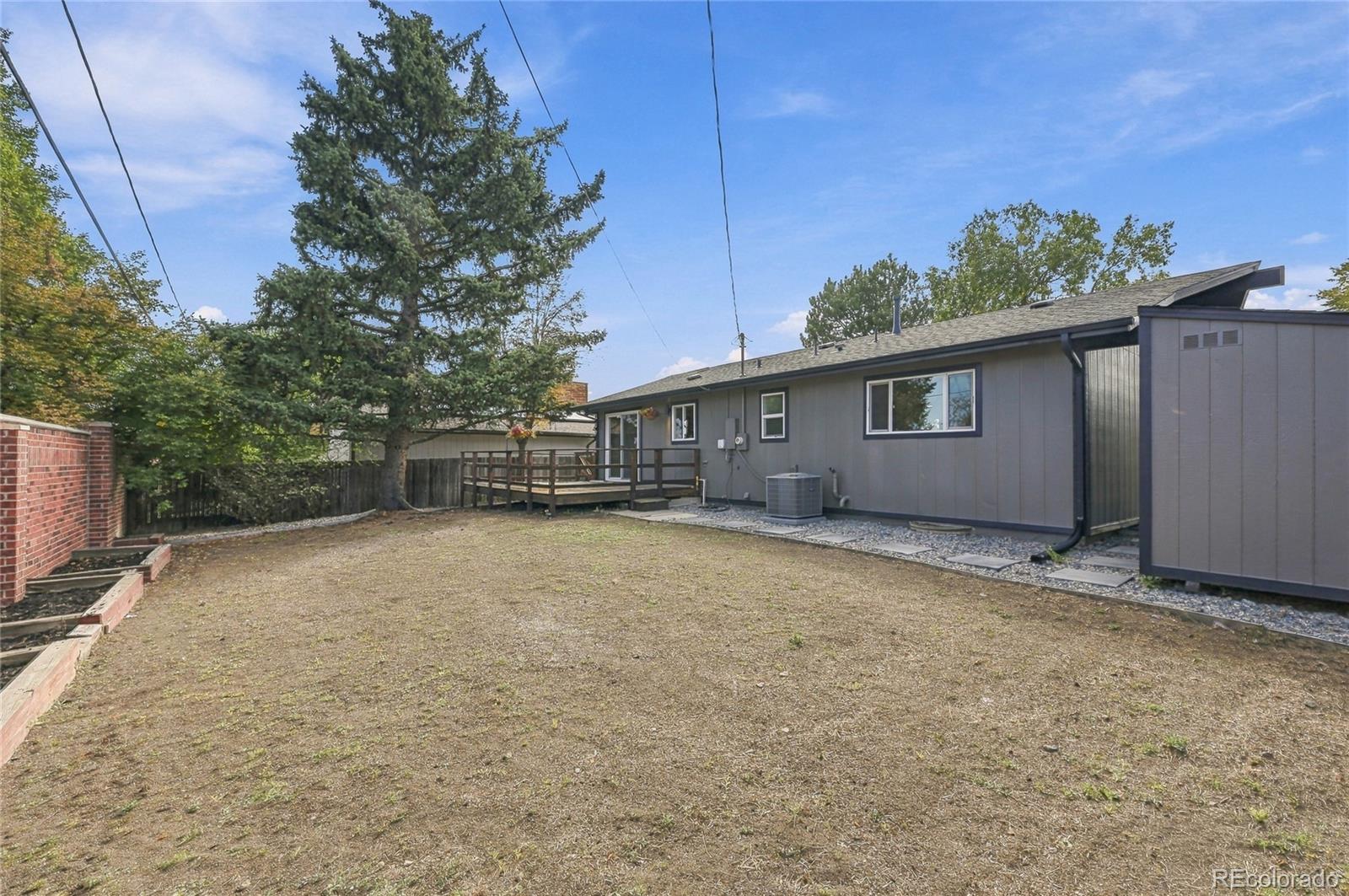 5041 W 71st Place