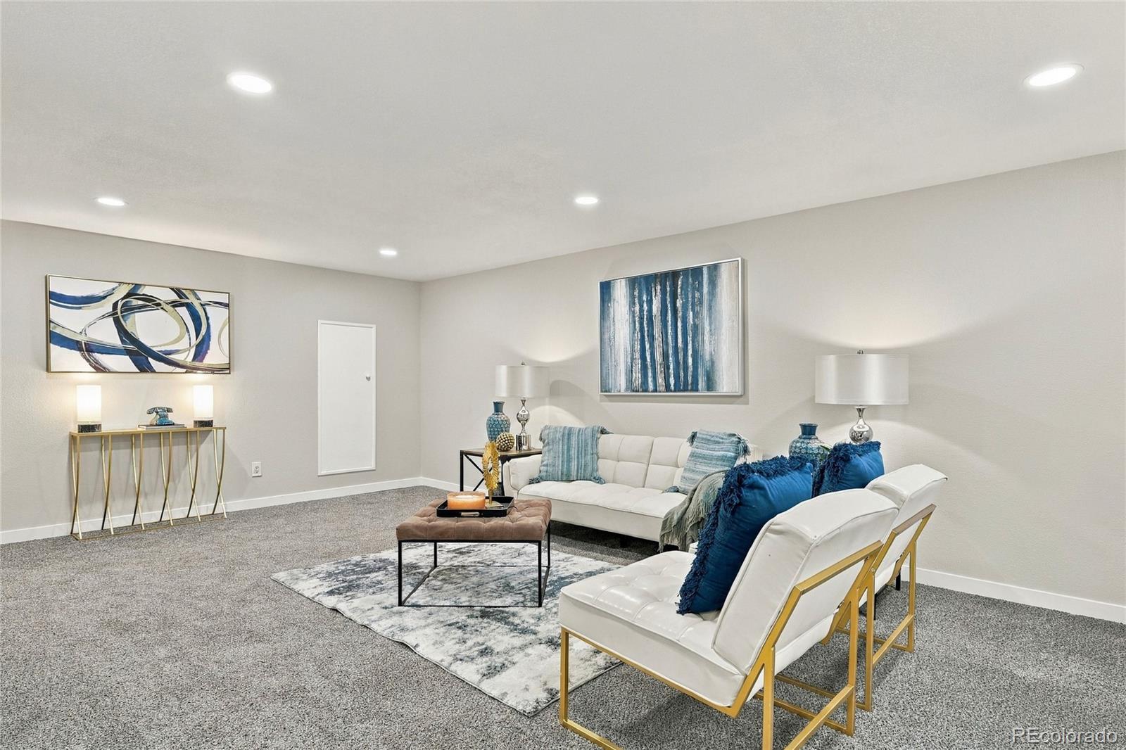 5041 W 71st Place