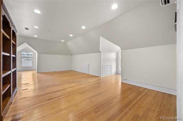 963 N Lafayette Street