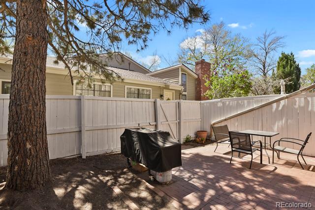 7925 W Layton Avenue Unit: 528