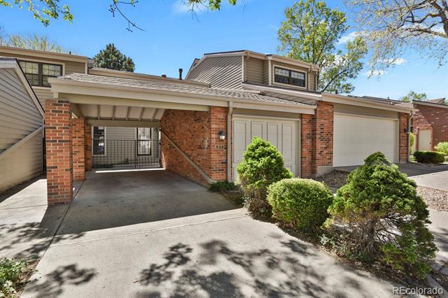 7925 W Layton Avenue Unit: 528