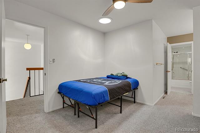 7925 W Layton Avenue Unit: 528