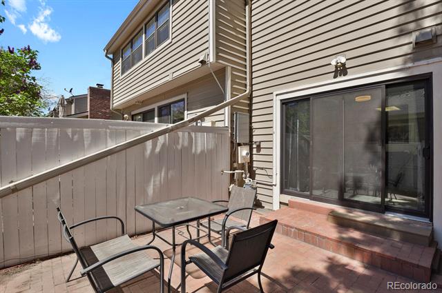 7925 W Layton Avenue Unit: 528