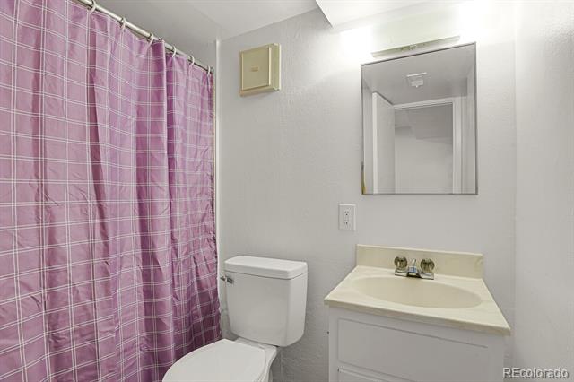 7925 W Layton Avenue Unit: 528