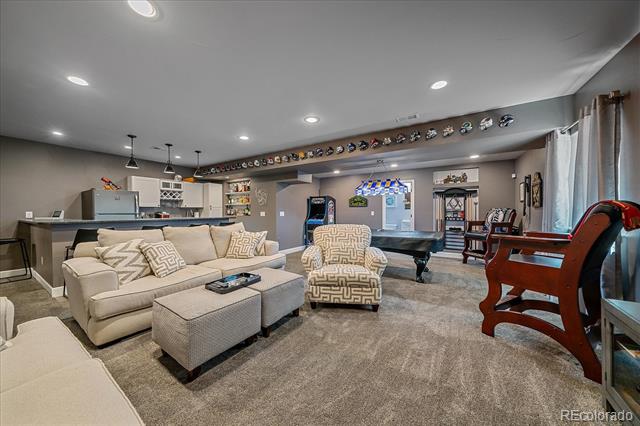 1901 Corner Rock Lane