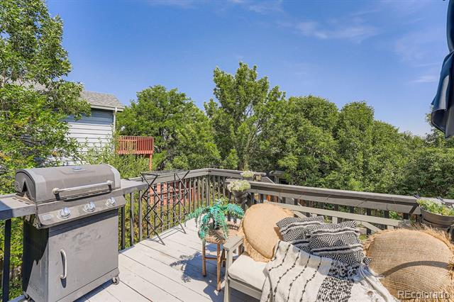 6395 Shannon Trail