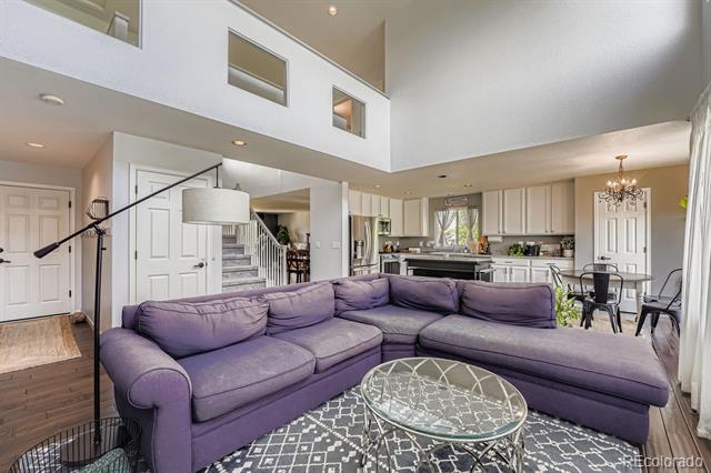 6395 Shannon Trail