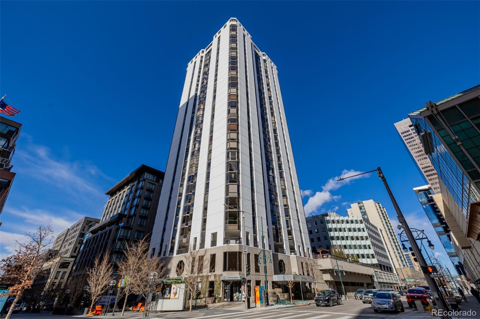 1625 Larimer Street Unit: 1207