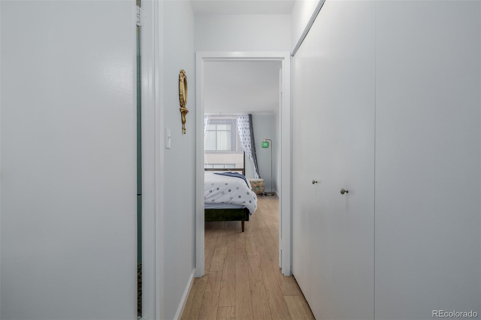1625 Larimer Street Unit: 1207