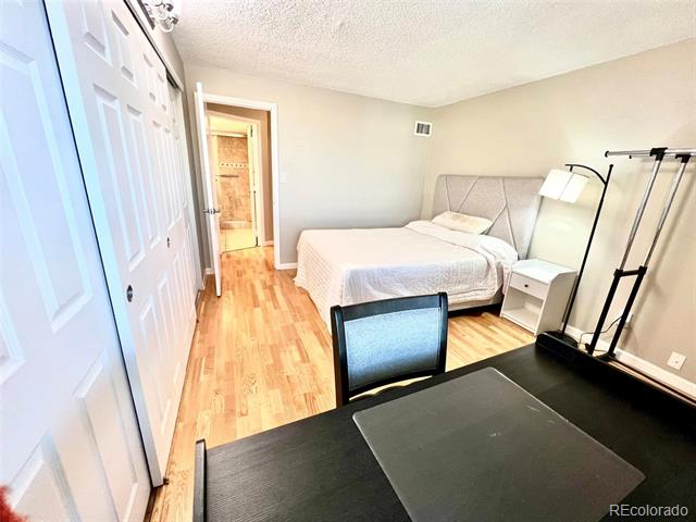 2 Adams Street Unit: 604