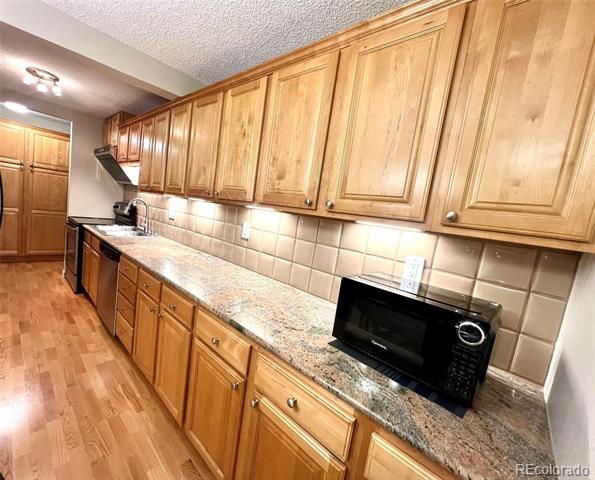 2 Adams Street Unit: 604