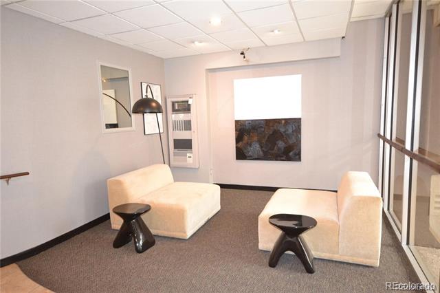 2 Adams Street Unit: 604