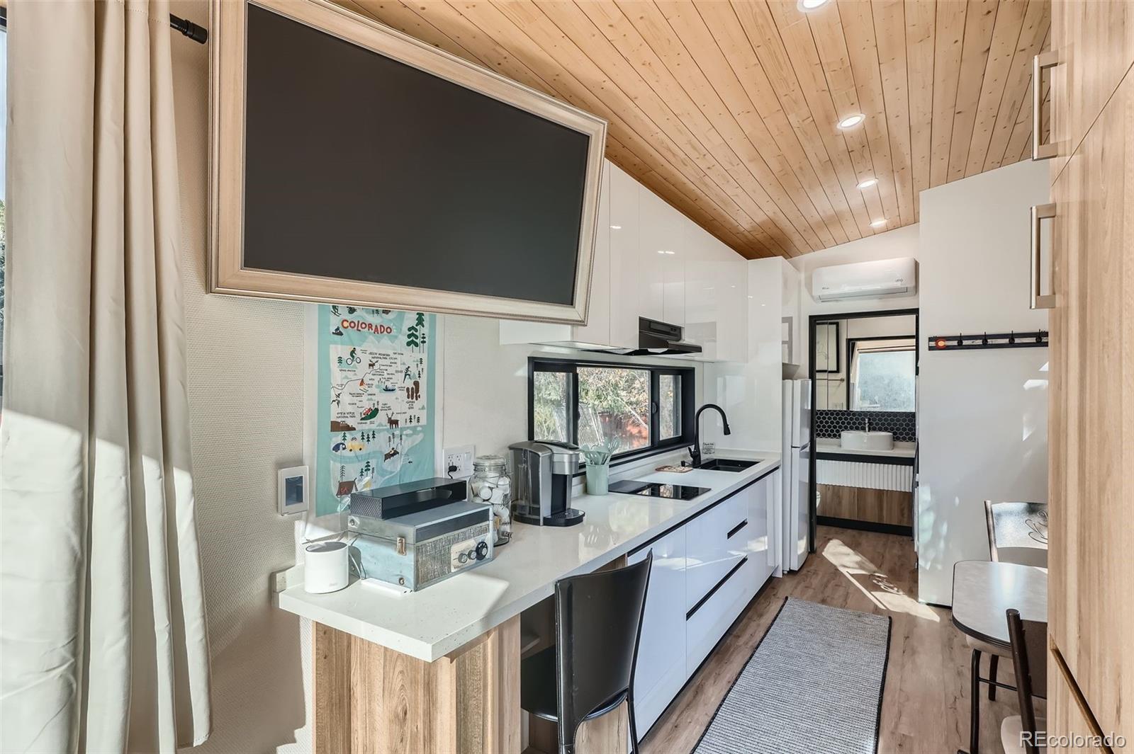 55 Iron Horse Lane