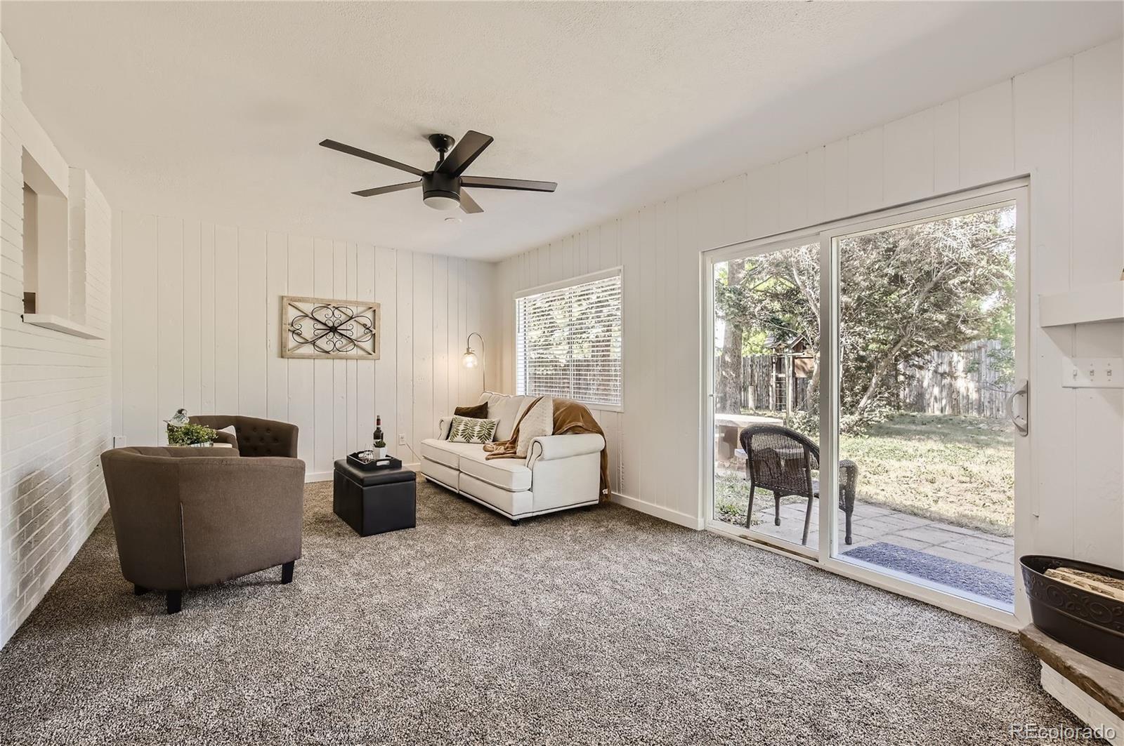1210 N Overland Trail