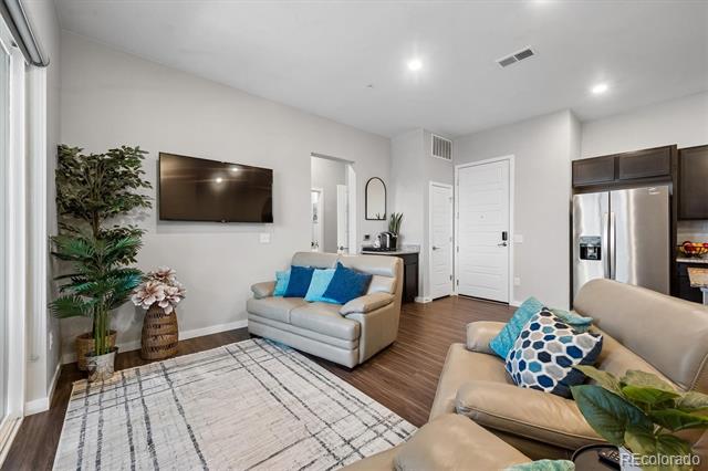 9283 Twenty Mile Road Unit: 405