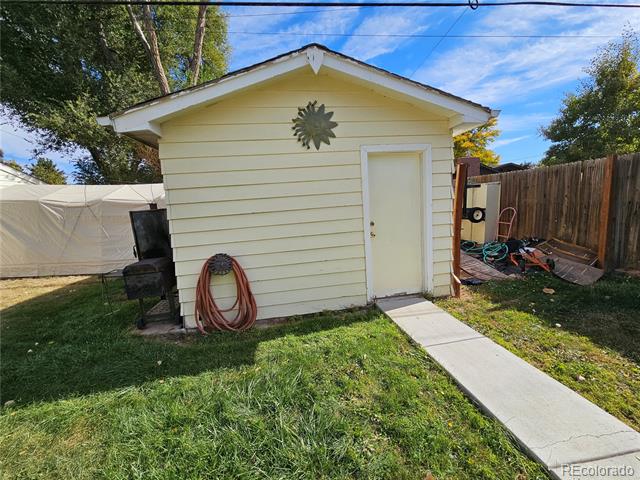 4786 Teller Street