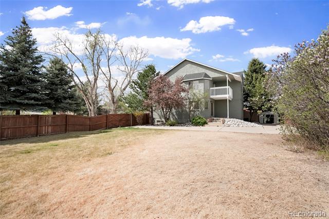 10023 W 77th Drive