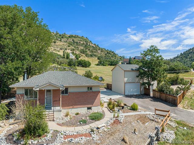 1079 Evalena Road