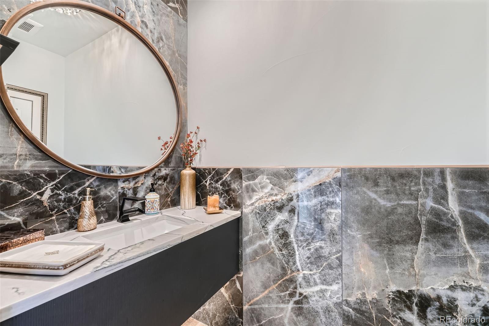 10689 Shadow Pines Road