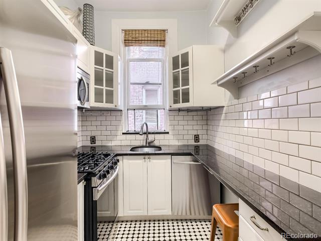 1421 N Pennsylvania Street Unit: 28
