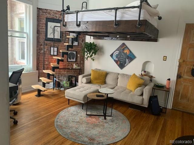 1421 N Pennsylvania Street Unit: 28