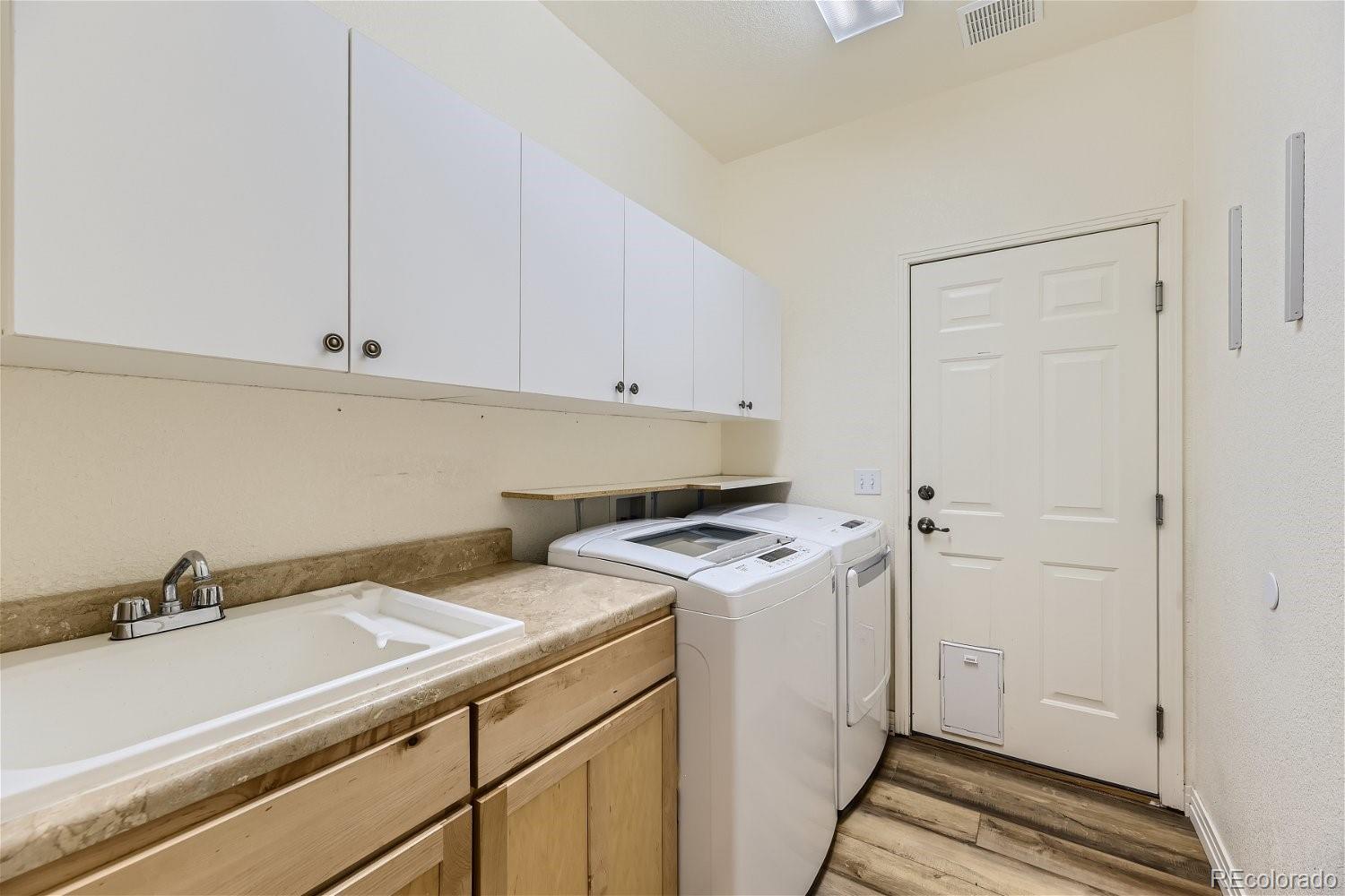 3849 Sunchase Drive