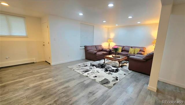 1525 S Holly Street Unit: 104