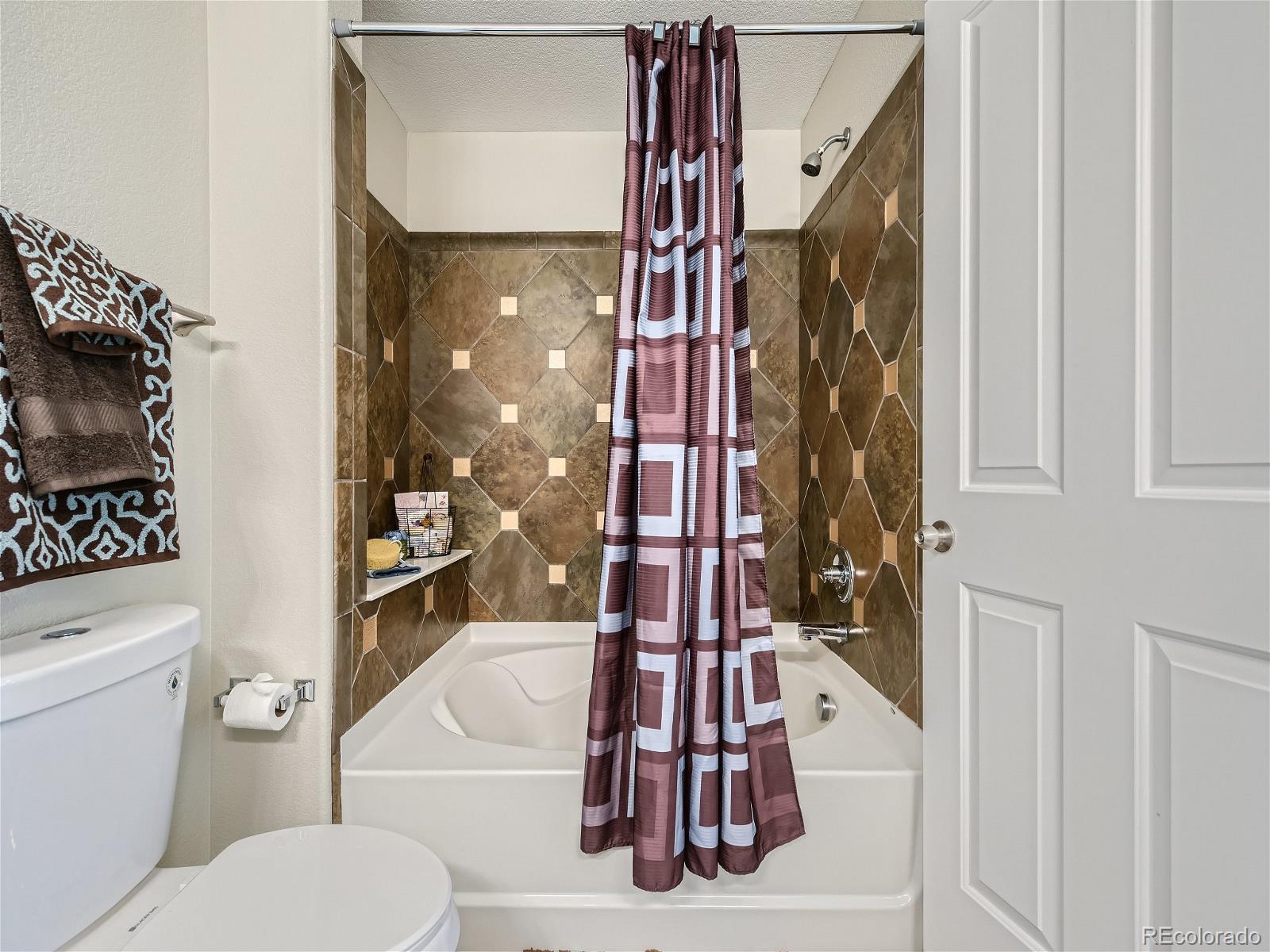 8808 S Kipling Way Unit: 204
