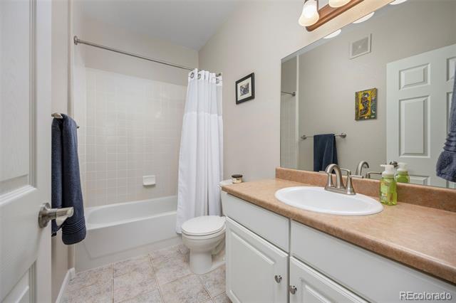 22520 E Ontario Drive Unit: 202