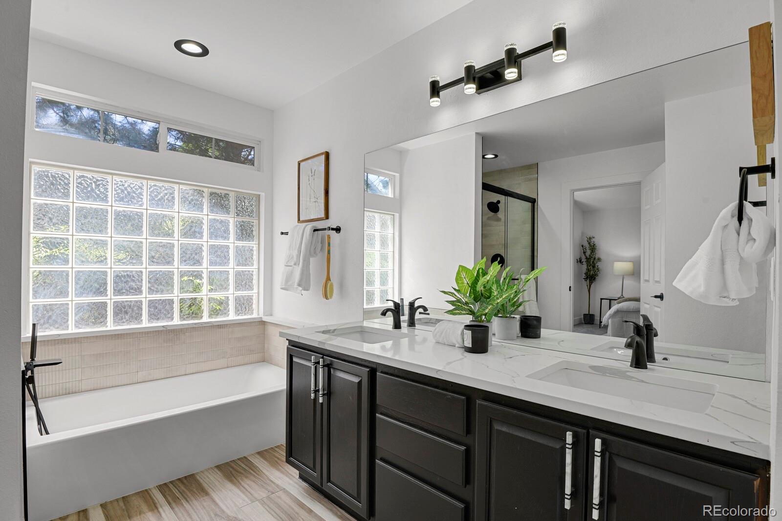 1894 S Marshall Circle