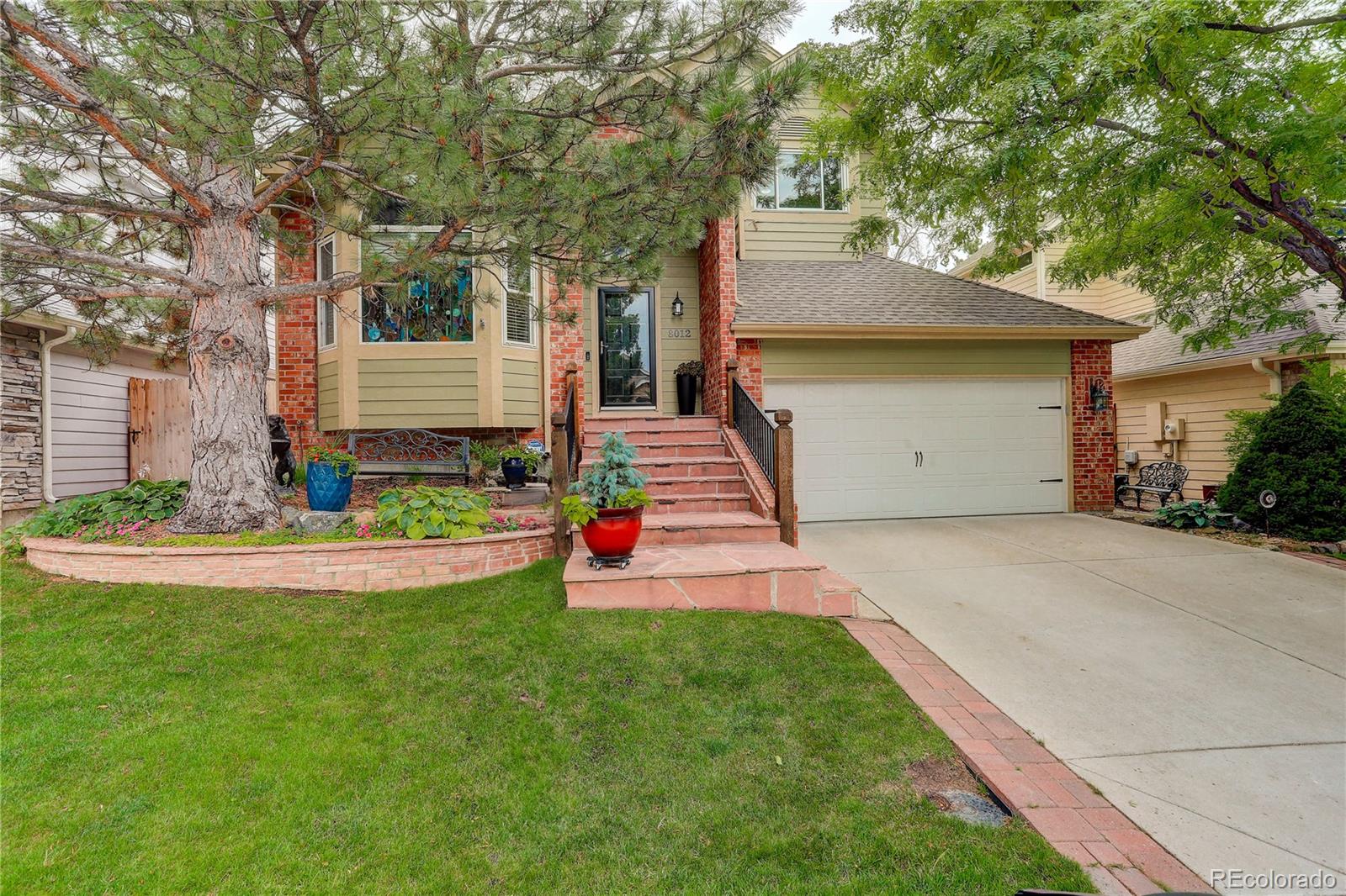 8012 W 78th Circle