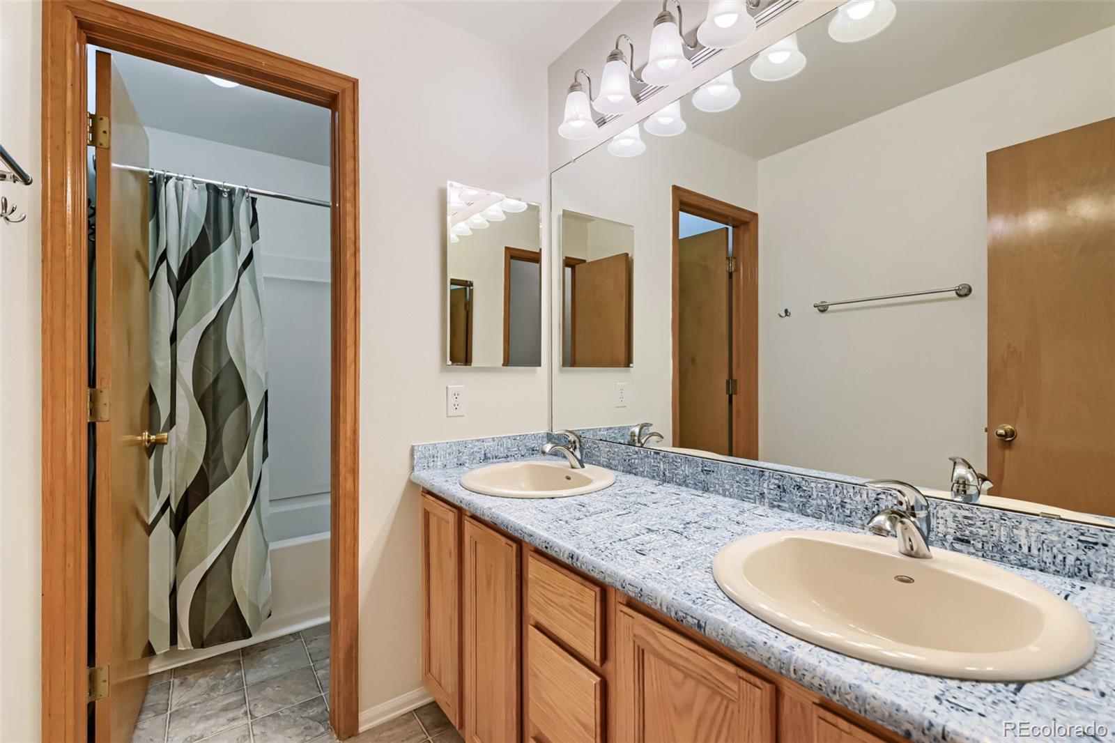 19024 E Chenango Circle