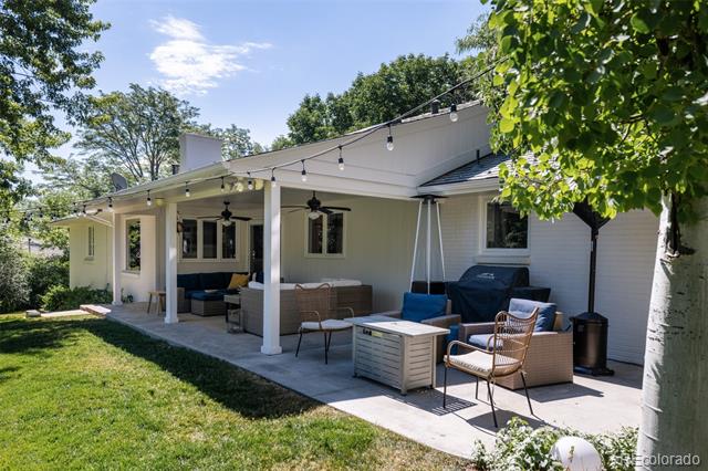 2133 Crestridge Drive