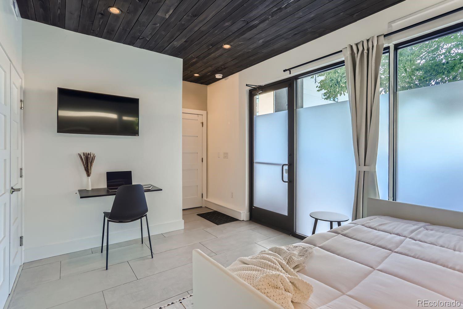 4316 Tennyson Street Unit: 1