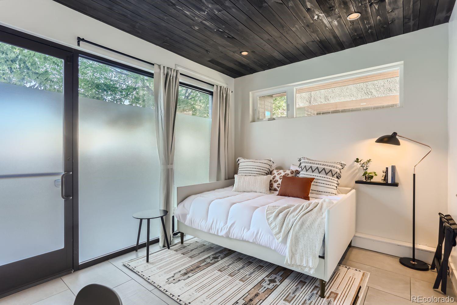 4316 Tennyson Street Unit: 1
