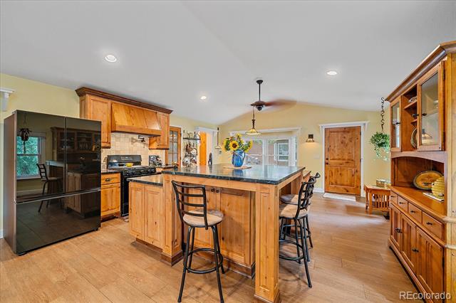 1014 8th Street